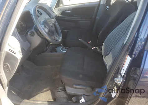 2010 Suzuki Sx4 Touring из США, поврежденный, VIN JS2YB5A72A6300309